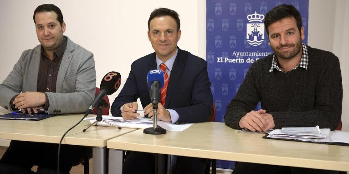 Fernández, de la Encina y Botella en una rueda de prensa.
