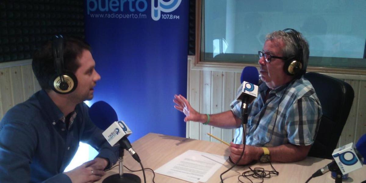 Damián Bornes conversa con Fernando Durán en Radio Puerto.