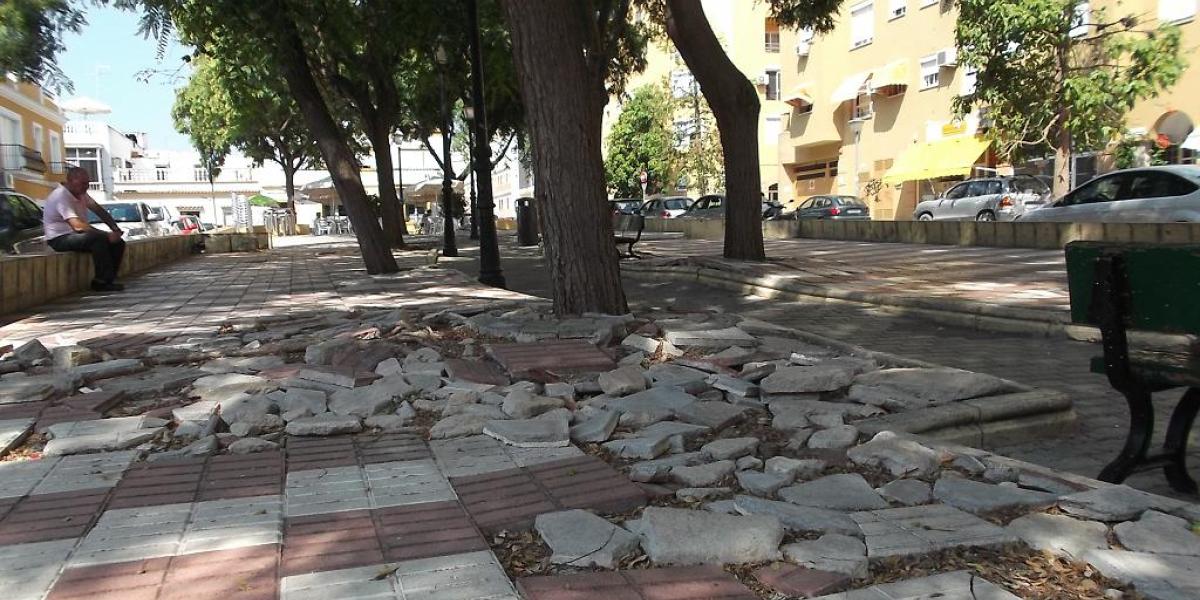 Las mejoras de la Plaza Miguel del Pino siguen en marcha