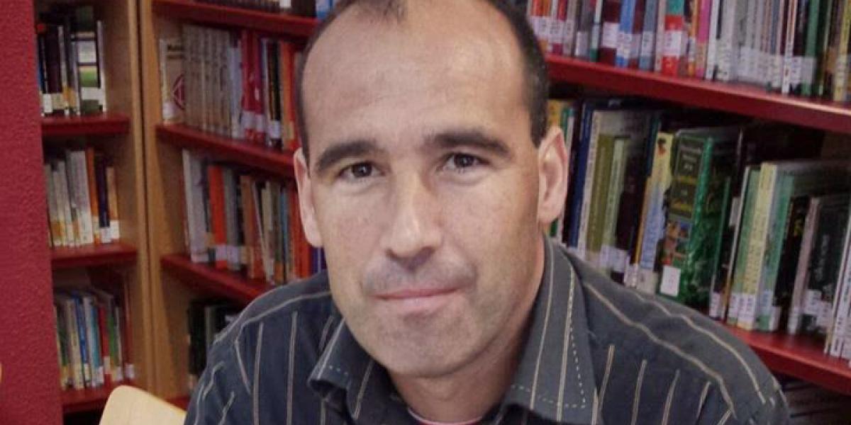 Autor de "En manos de Orfeo"