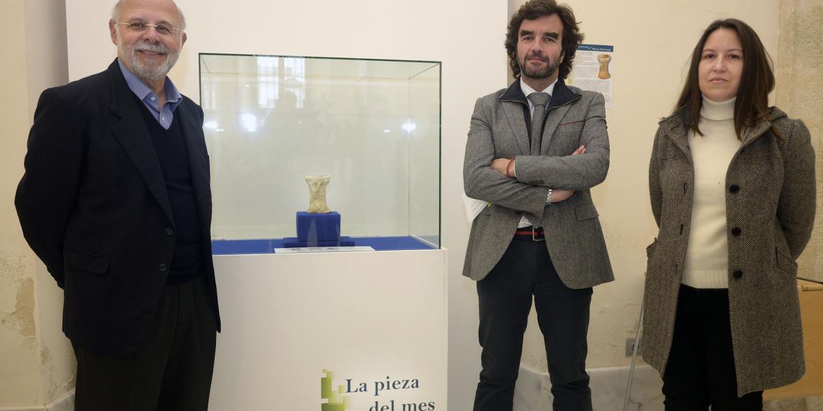Millán Alegre y Ester Rosendo en la Presentación de la Pieza del Mes