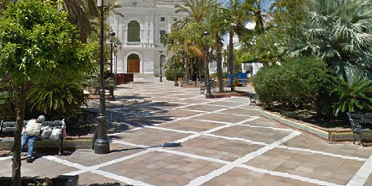 Plaza Peral.