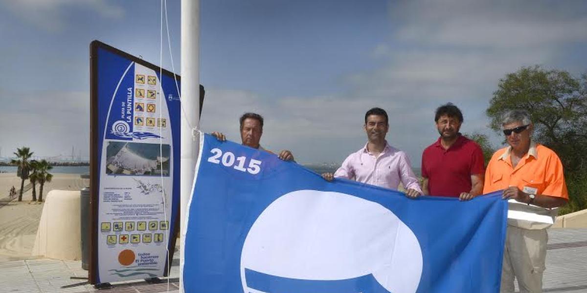 Bandera Azul en La Puntilla.