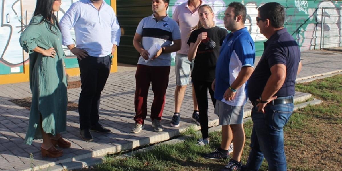 Un momento del encuentro mantenido.