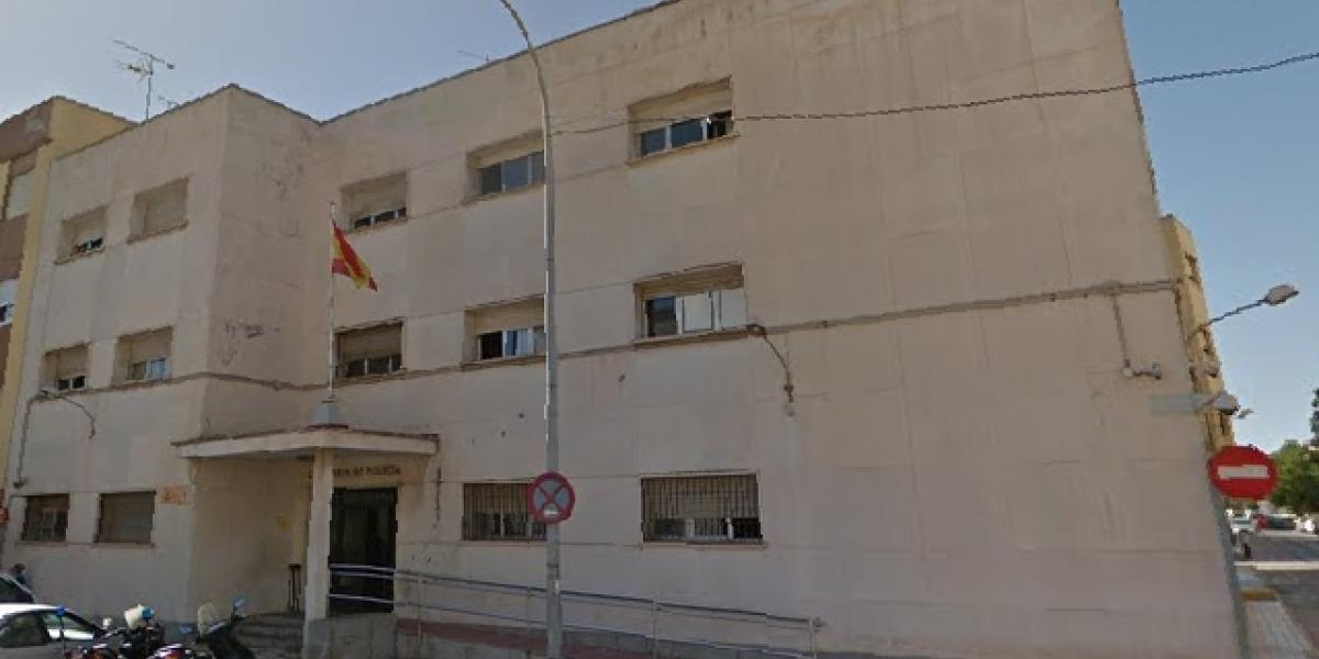 Fachada de la Comisaría de Policía Nacional.