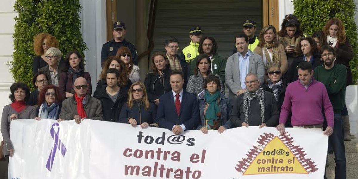Concentración contra violencia de género.