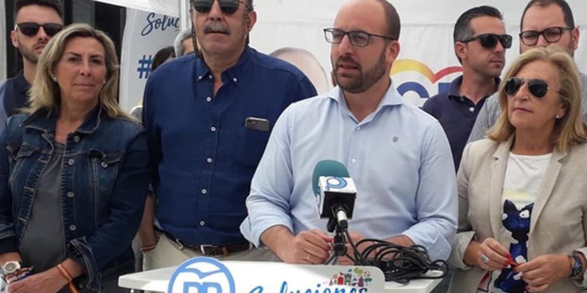 Una fotografía de una rueda de prensa anterior.
