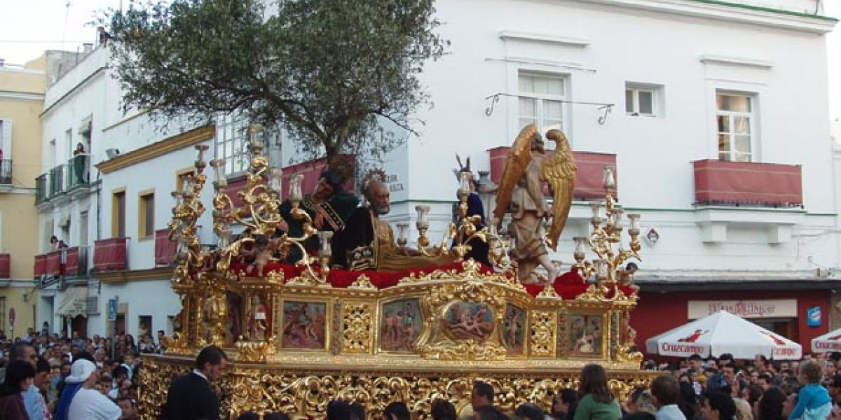 El Olivo en la Plaza de España.