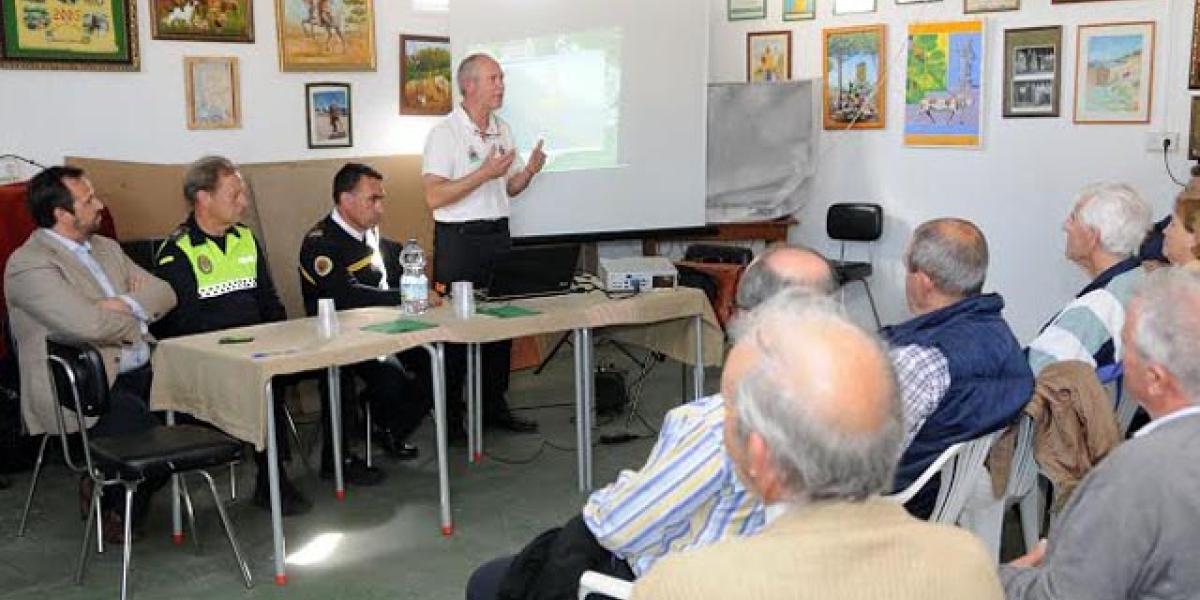 Presentación del plan de evaluación de riesgos en el Pago de la Alhaja.