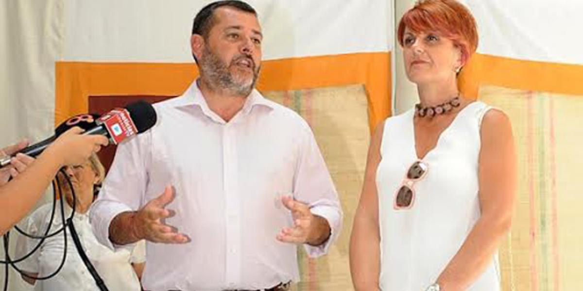 Alfonso Candón y Mariola Tocino en el Palacio de Purullena.