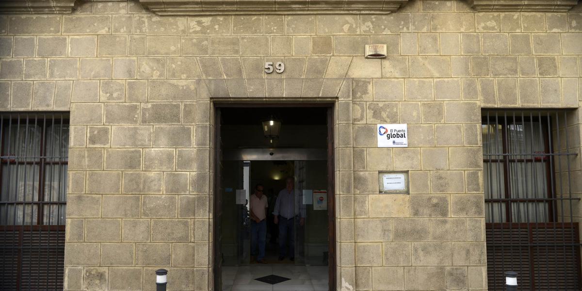 El Puerto Global.