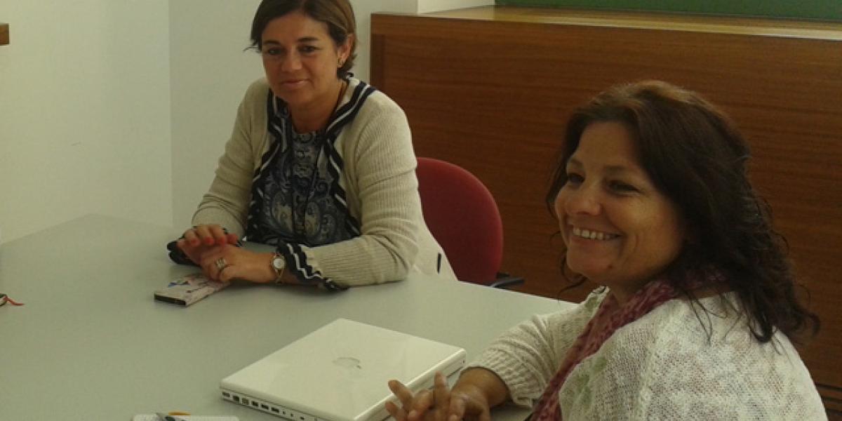 Silvia Gómez y María del Carmen Vaca.