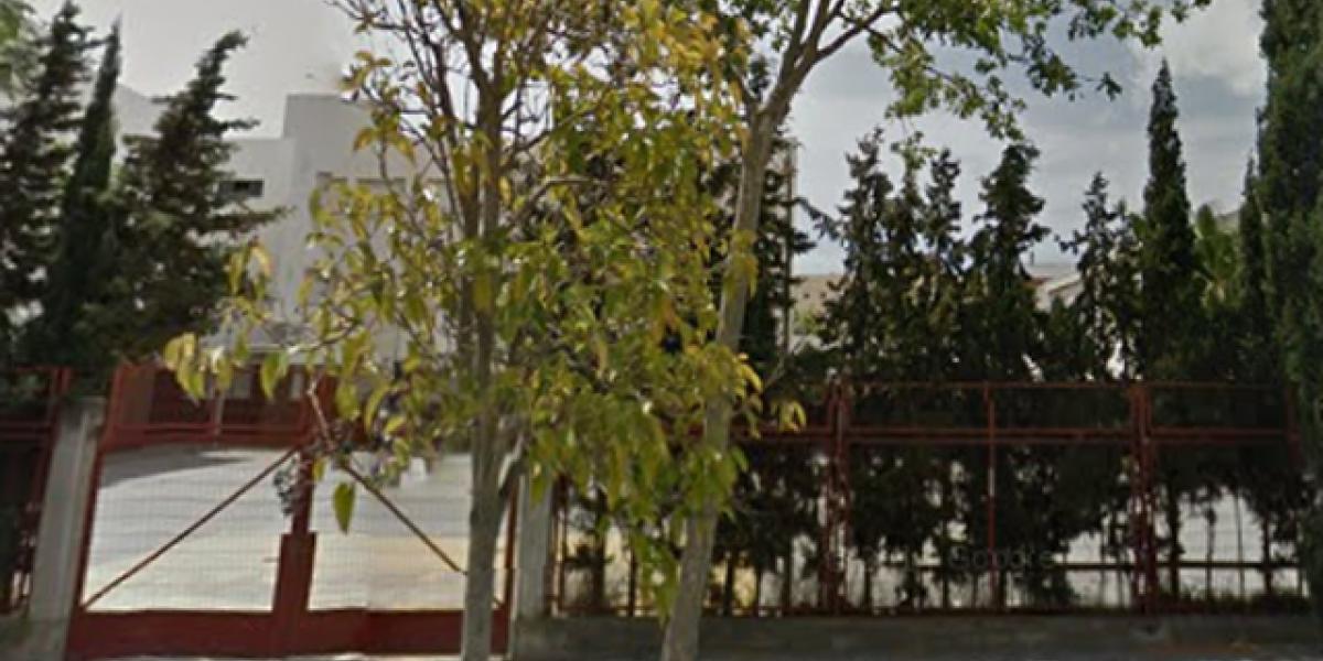Exteriores del IES José Luis Tejada.