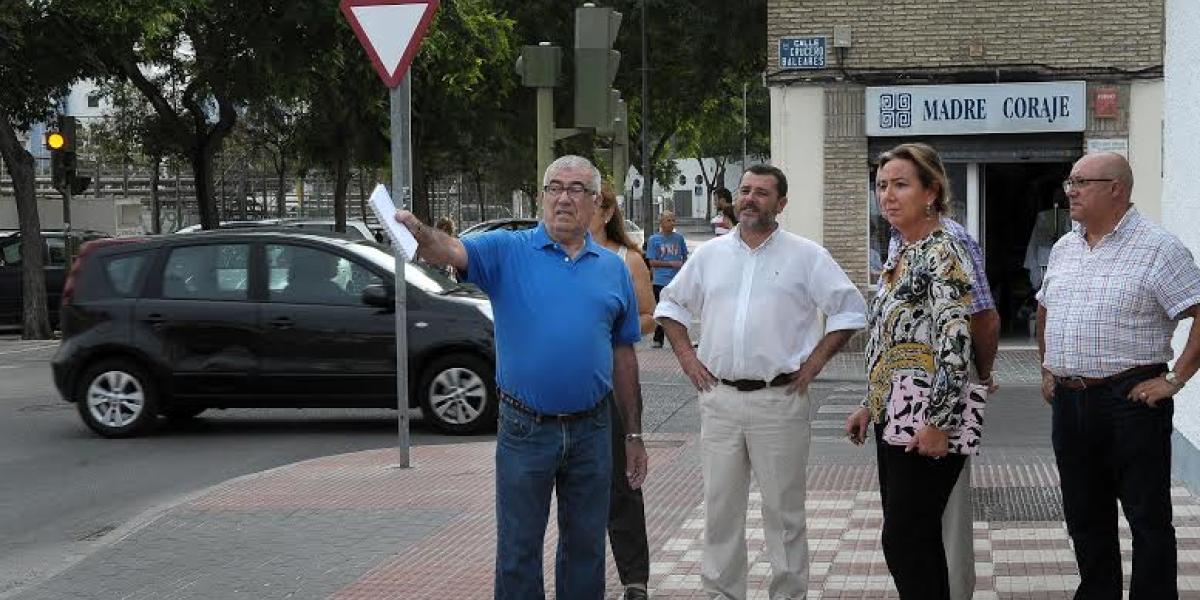 Visita del Alfonso Candón a San Jaime.