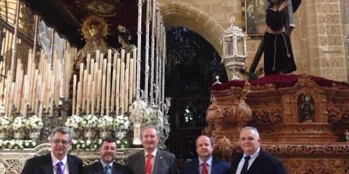 Pasos de la Hermandad del Nazareno durante la Semana Santa 2014.