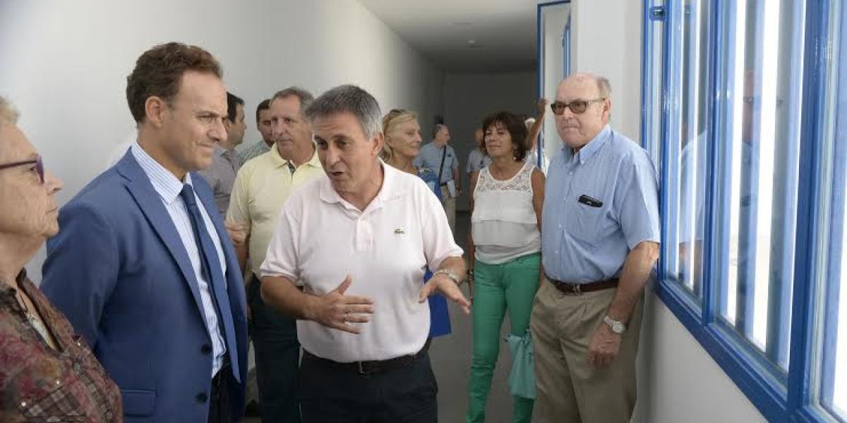 Visita del equipo de Gobierno al Centro de Menores de Afanas.